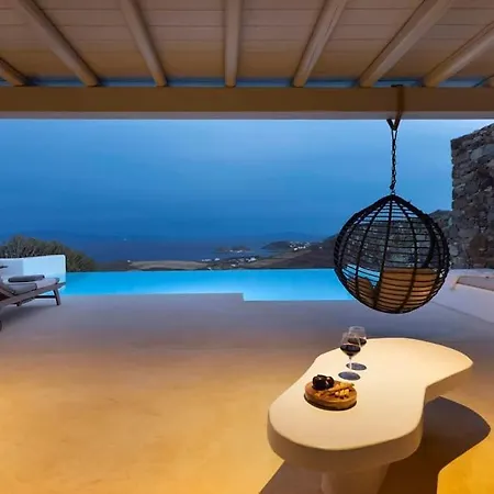 Calithenean * Mykonos Town