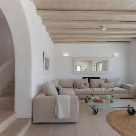 Calithenean Mykonos Town