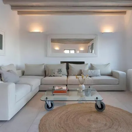 Calithenean Mykonos Town